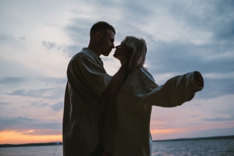 How to Get a Man to Commit to You