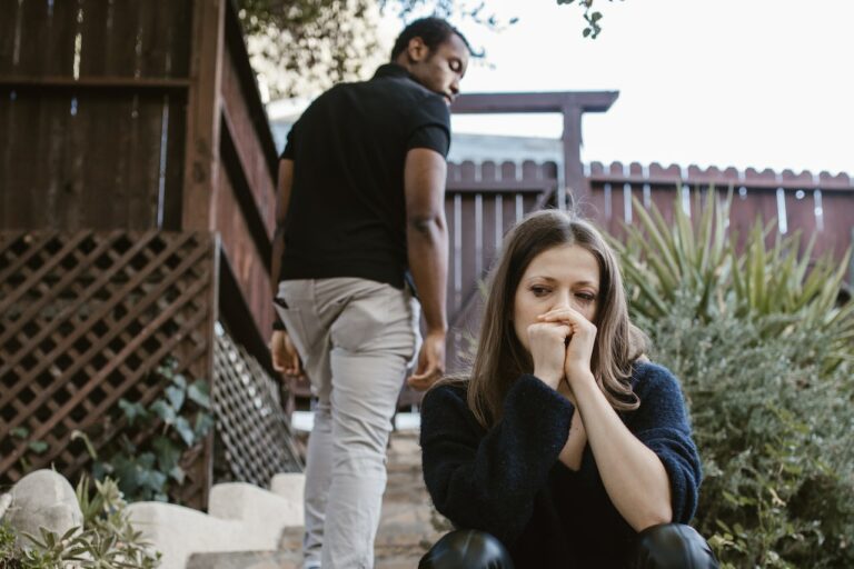 Why Men Pull Away And Lose Interest (And How to Make Him Desire You Again)