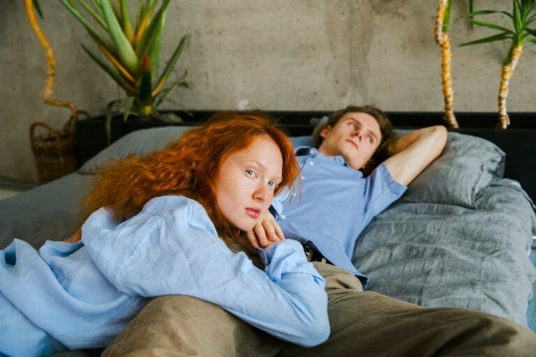 Does He Love Me? Take This Quiz To Find The Truth...