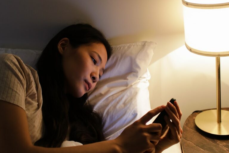 15 Cute Good Night Messages He'll Love.